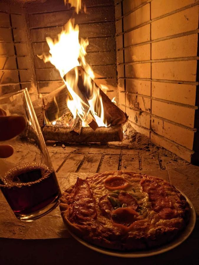 Saronida Beach N Fun Bbq Fireplace מראה חיצוני תמונה